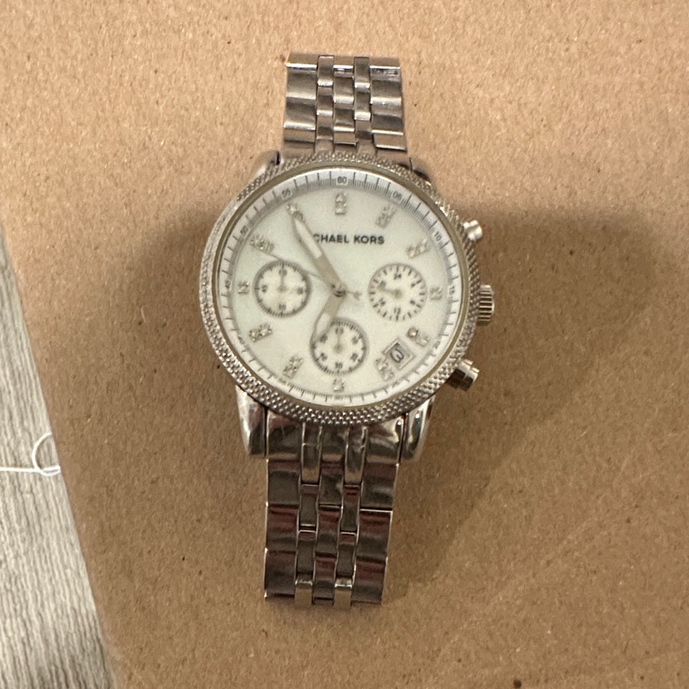 Michael Kors Silver Chronograph Women’s Watch